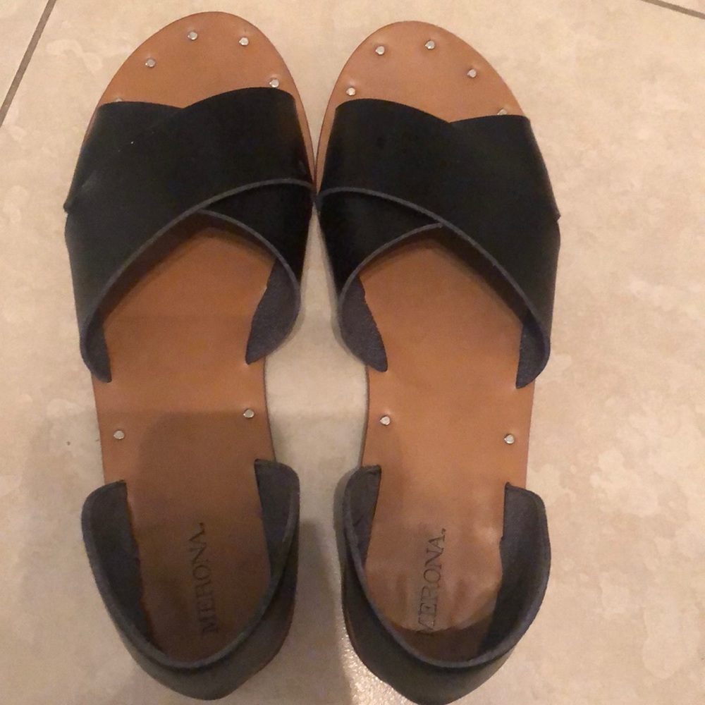 Black sandals